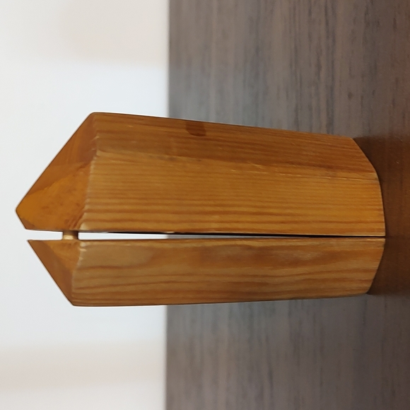 Carved Wooden Crystal Secret Compartment Trinket Box - Picture 7 of 12